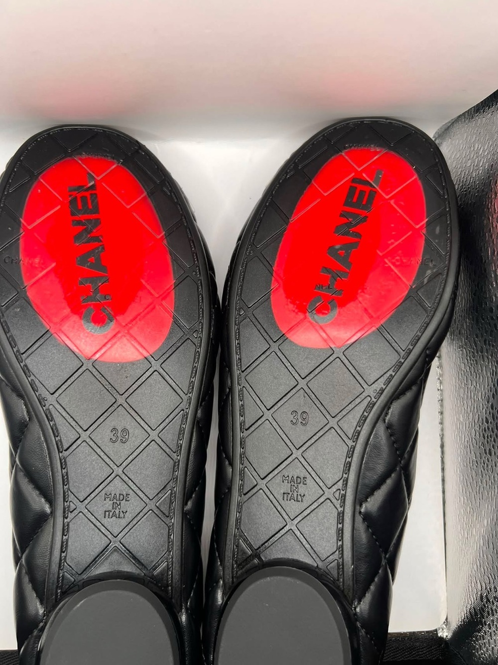 Black Quilted Leather Ballet Flats with White CC Logo - Picture 5 of 7